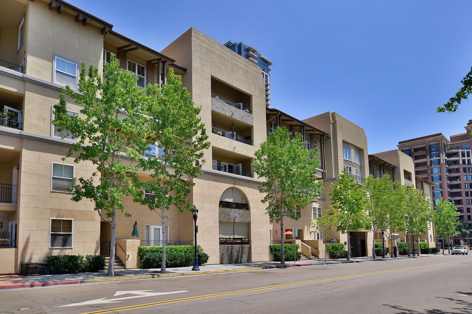 San Diego Condo: 301 W G St -