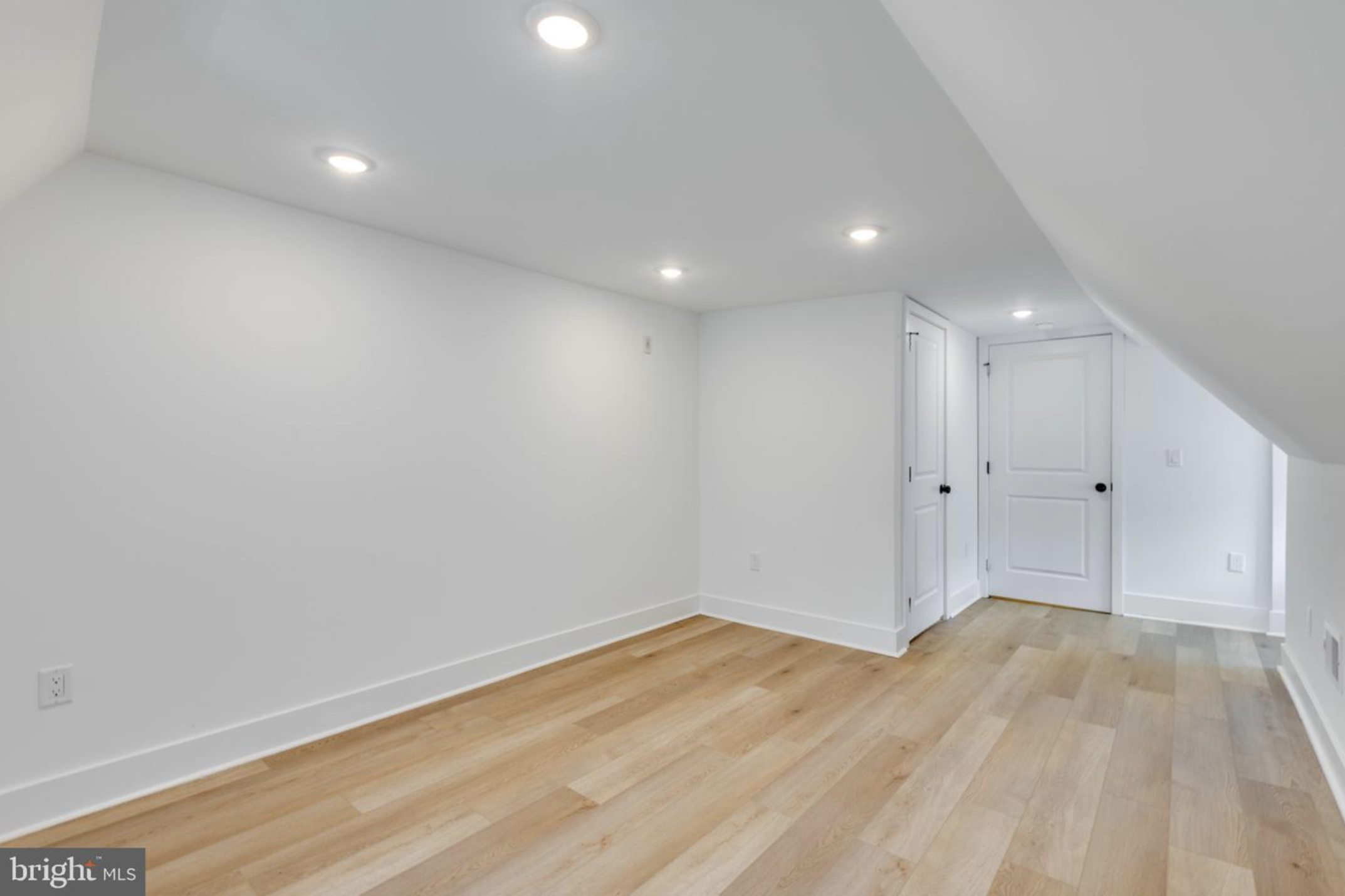 Philadelphia Condo: 4327 Baltimore Ave