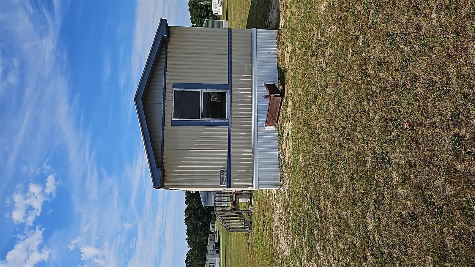 Darlington House: 1512 Thomas Dr.