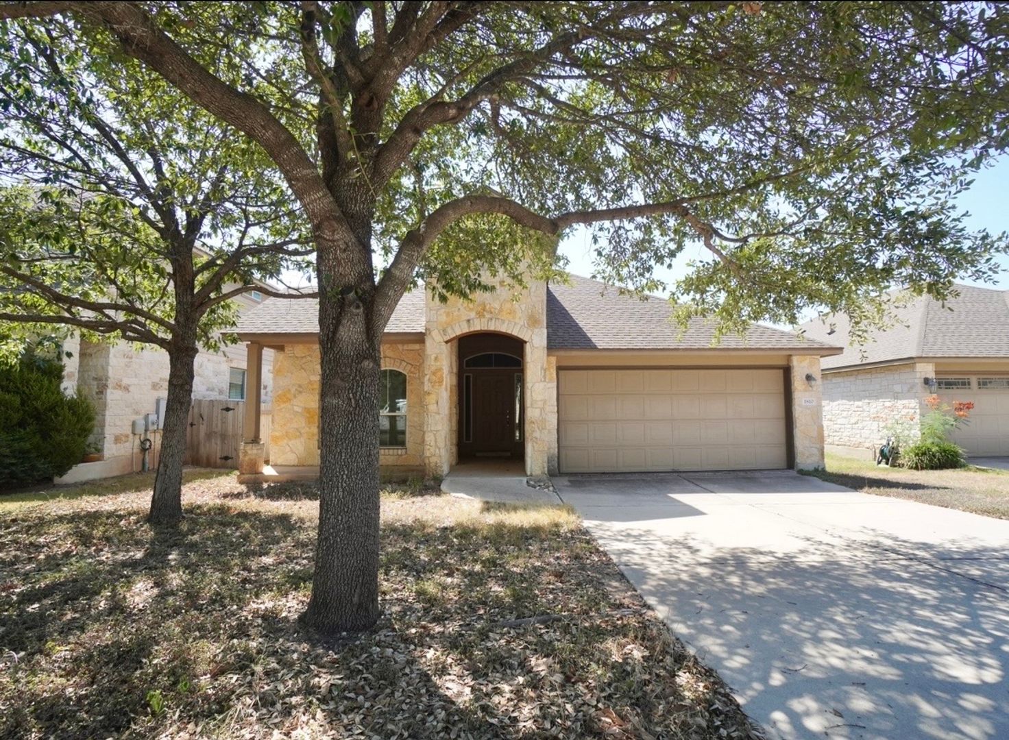 Cedar Park House: 1810 Laminar Creek Road