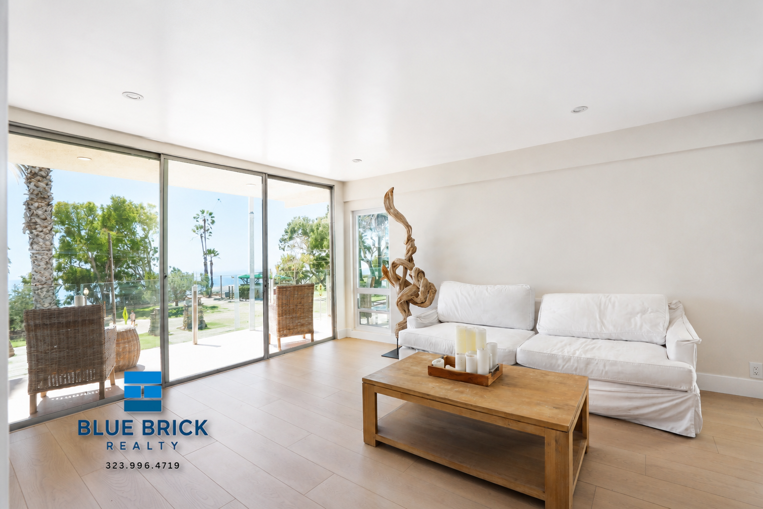 Santa Monica Apartment: 901 Ocean Ave