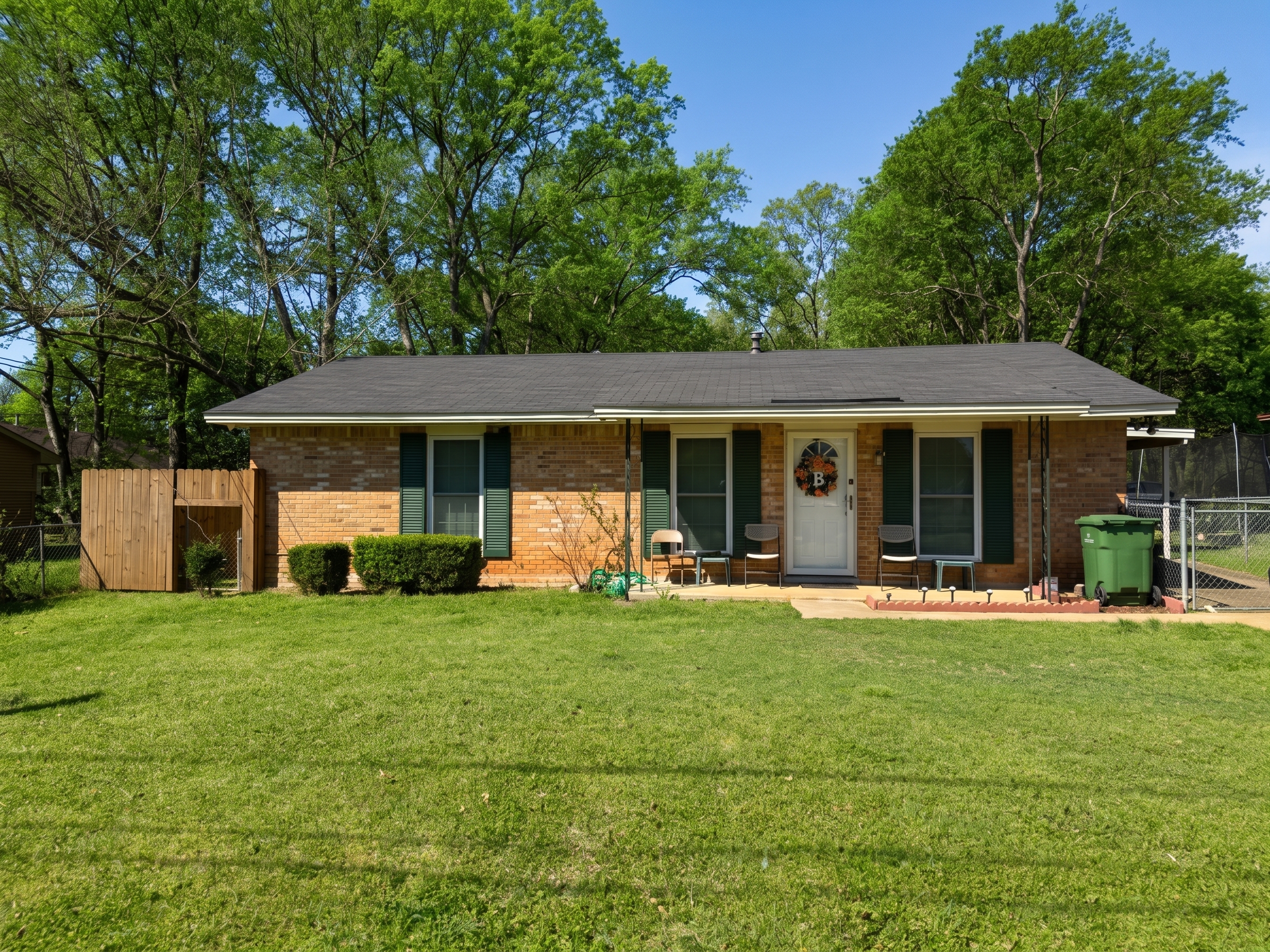 Montgomery House: 707 Golden Gate Dr, Montgomery, AL 36110