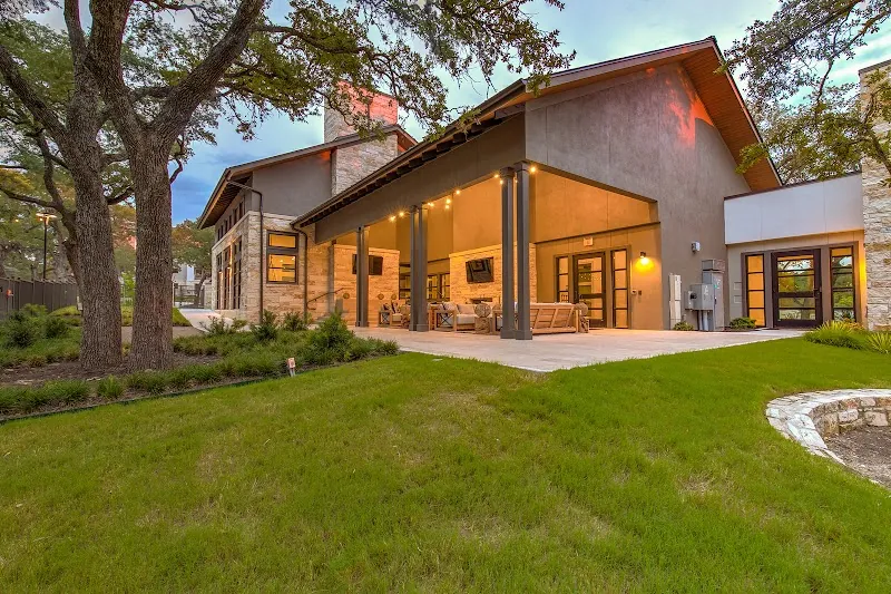 Austin Condo: 820 Camino Vaquero Pkwy