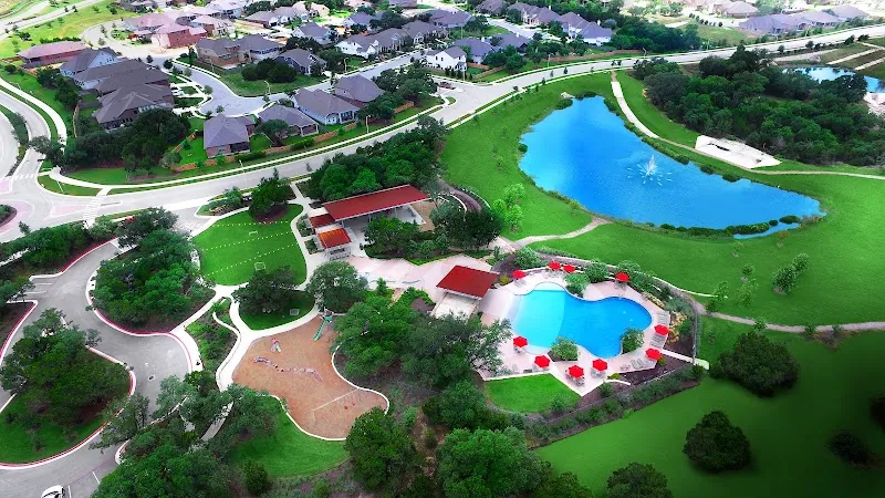 Leander Condo: 440 Raglands Rd