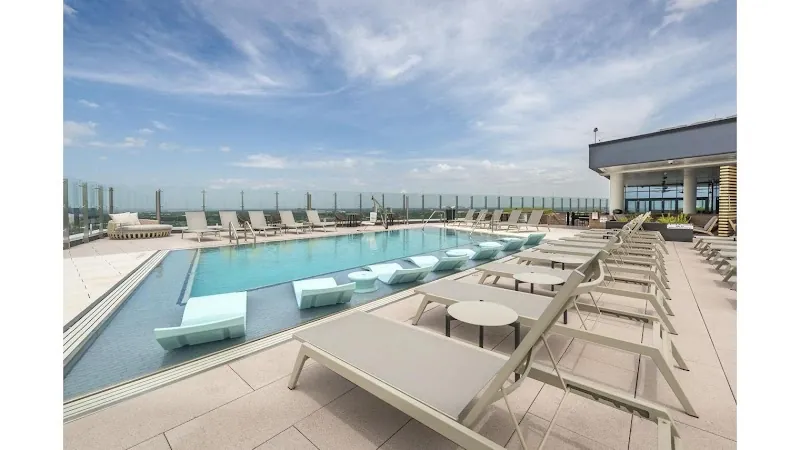 Dallas Condo: 6050 N Central Expy