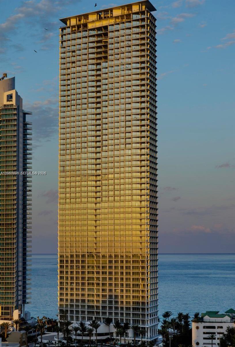 Sunny Isles Beach Condo: 16901 Collins Ave # 704, Sunny Isles Beach FL 33160