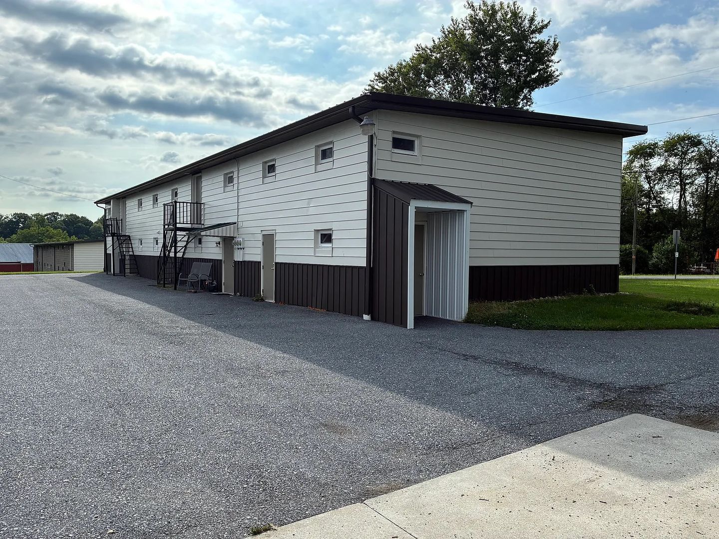 Hershey Condo: 605 E Canal Rd -