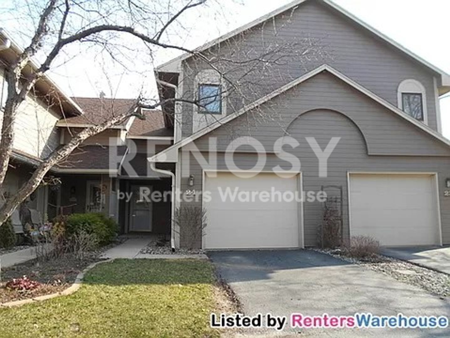 Rochester House: 24 Elton Ridge Ct NW