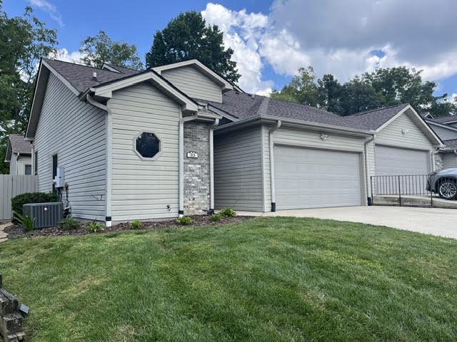 Hendersonville Condo: 33 Tisha Lane