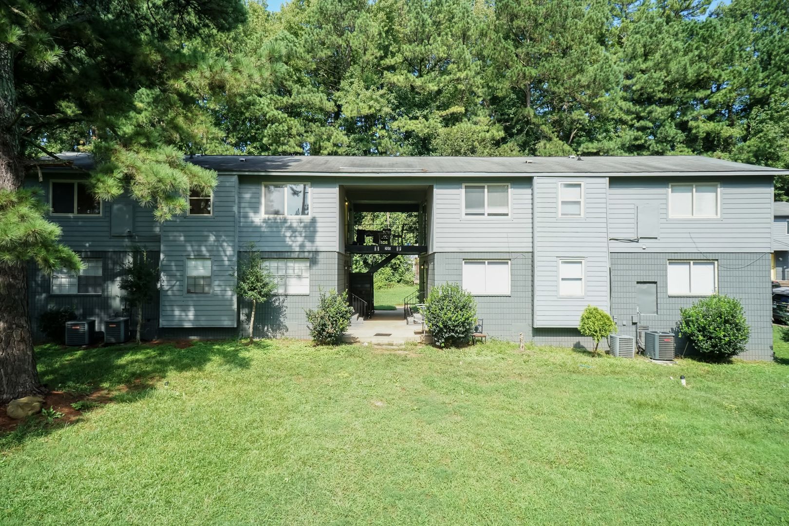 Garner Condo: 205 Johnson St