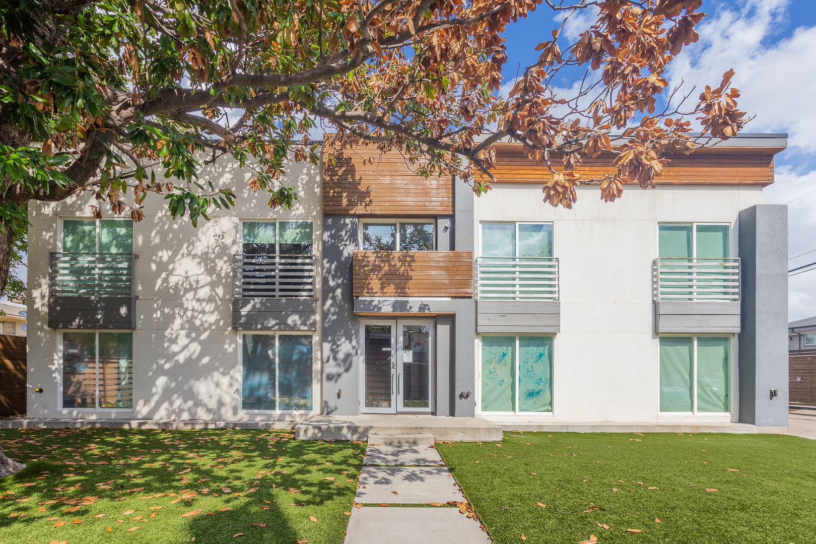 Dallas Apartment: 1414 Bennett Ave