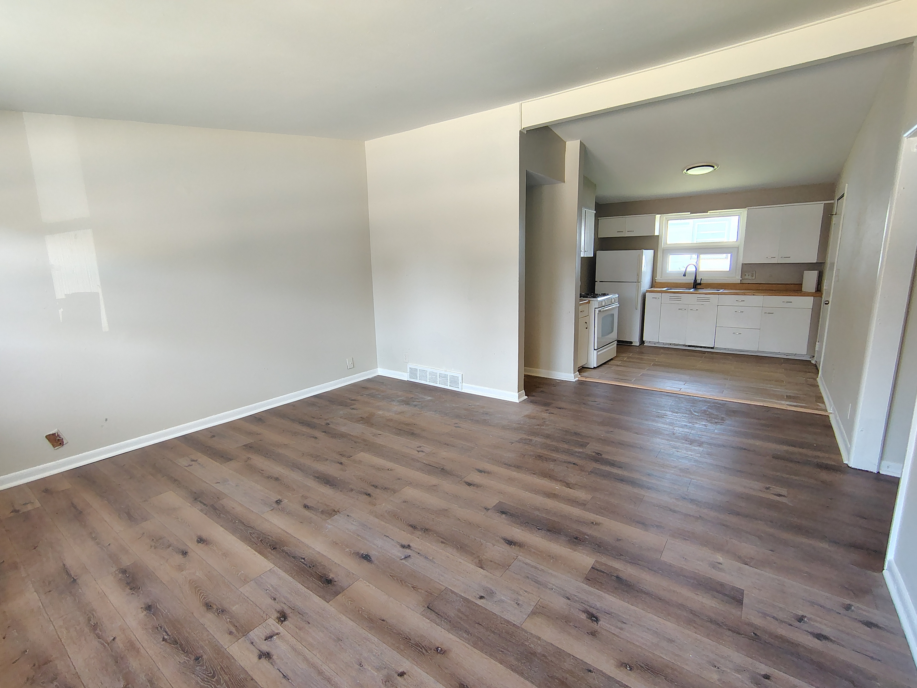 Rockford Condo: 1901 Montague St