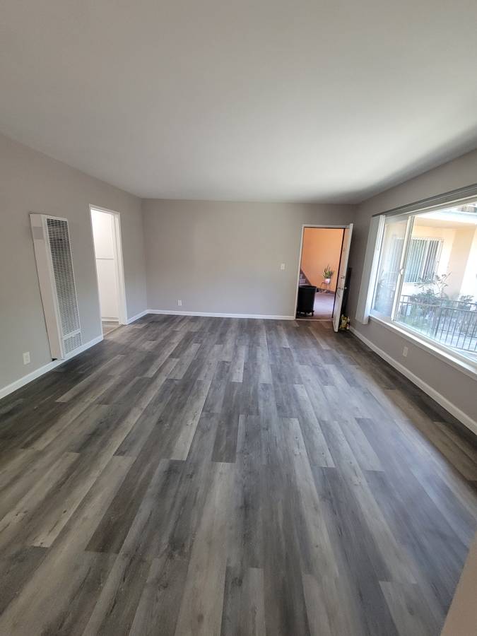 Los Angeles Condo: 4049 Gelber Pl