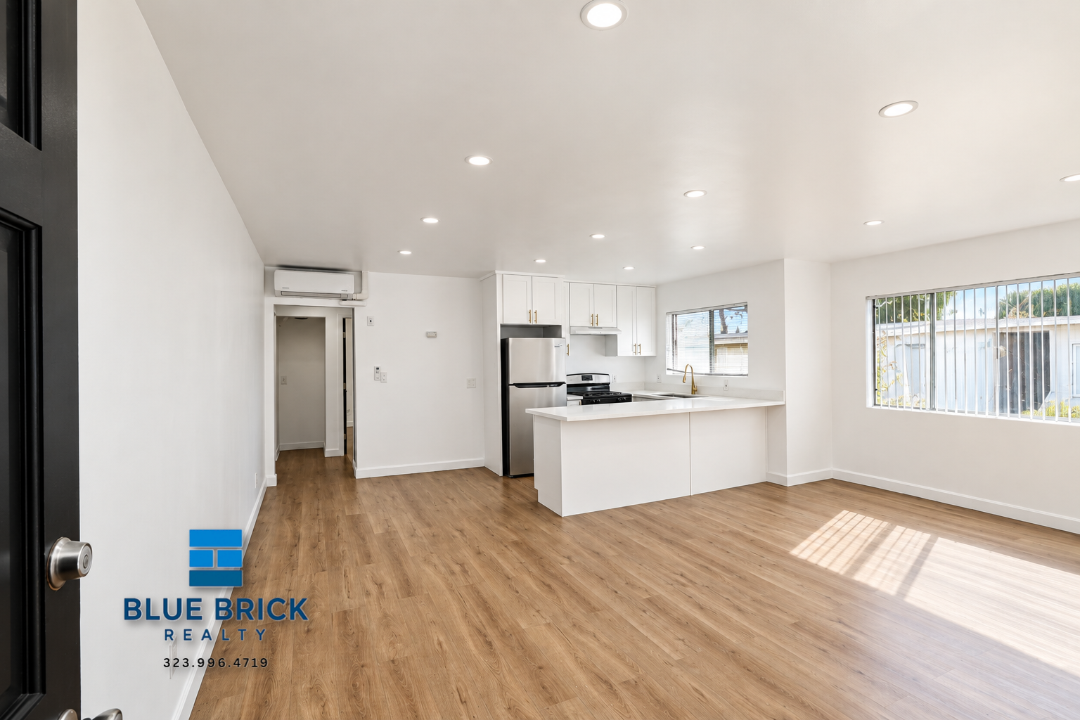 North Hollywood Condo: 11731 Kittridge St