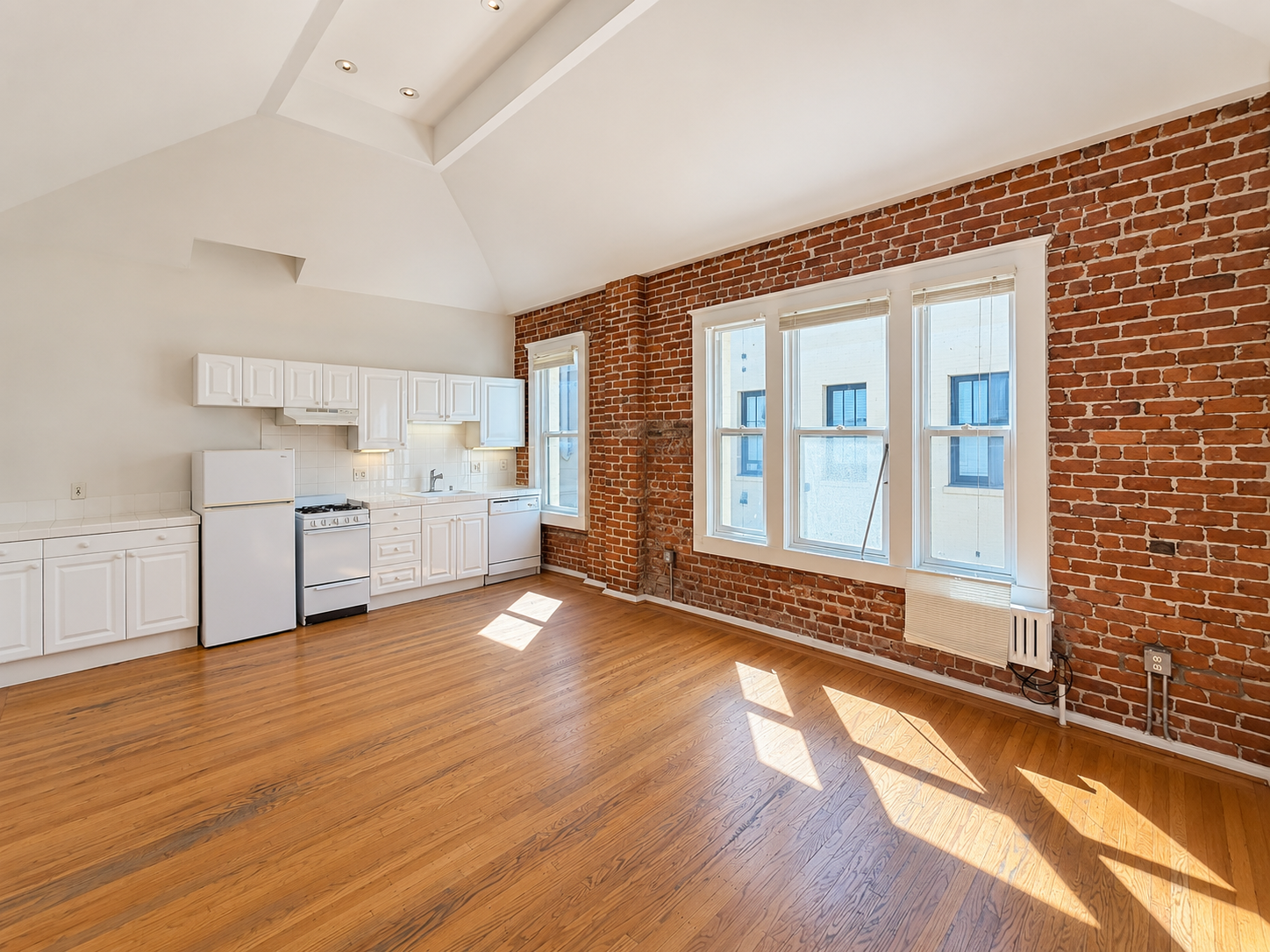 San Francisco Condo: 980 Bush St