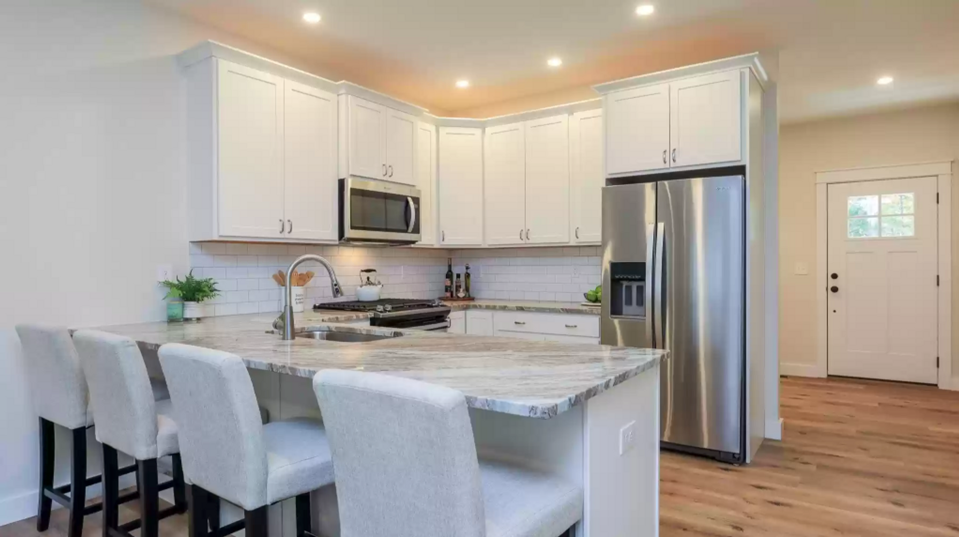 Milford Condo: 34 Ponemah Hill Road