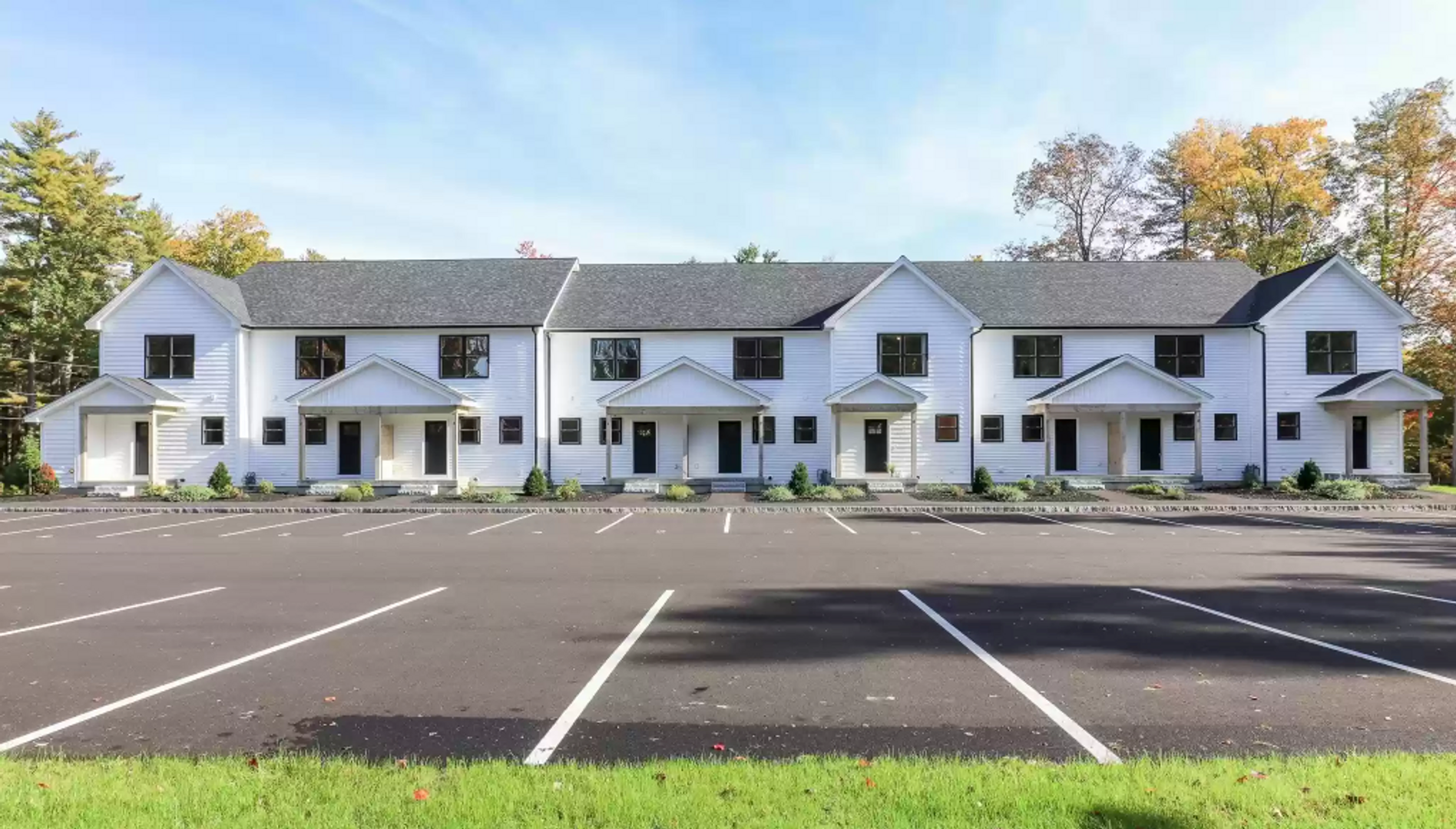 Milford Condo: 34 Ponemah Hill Road