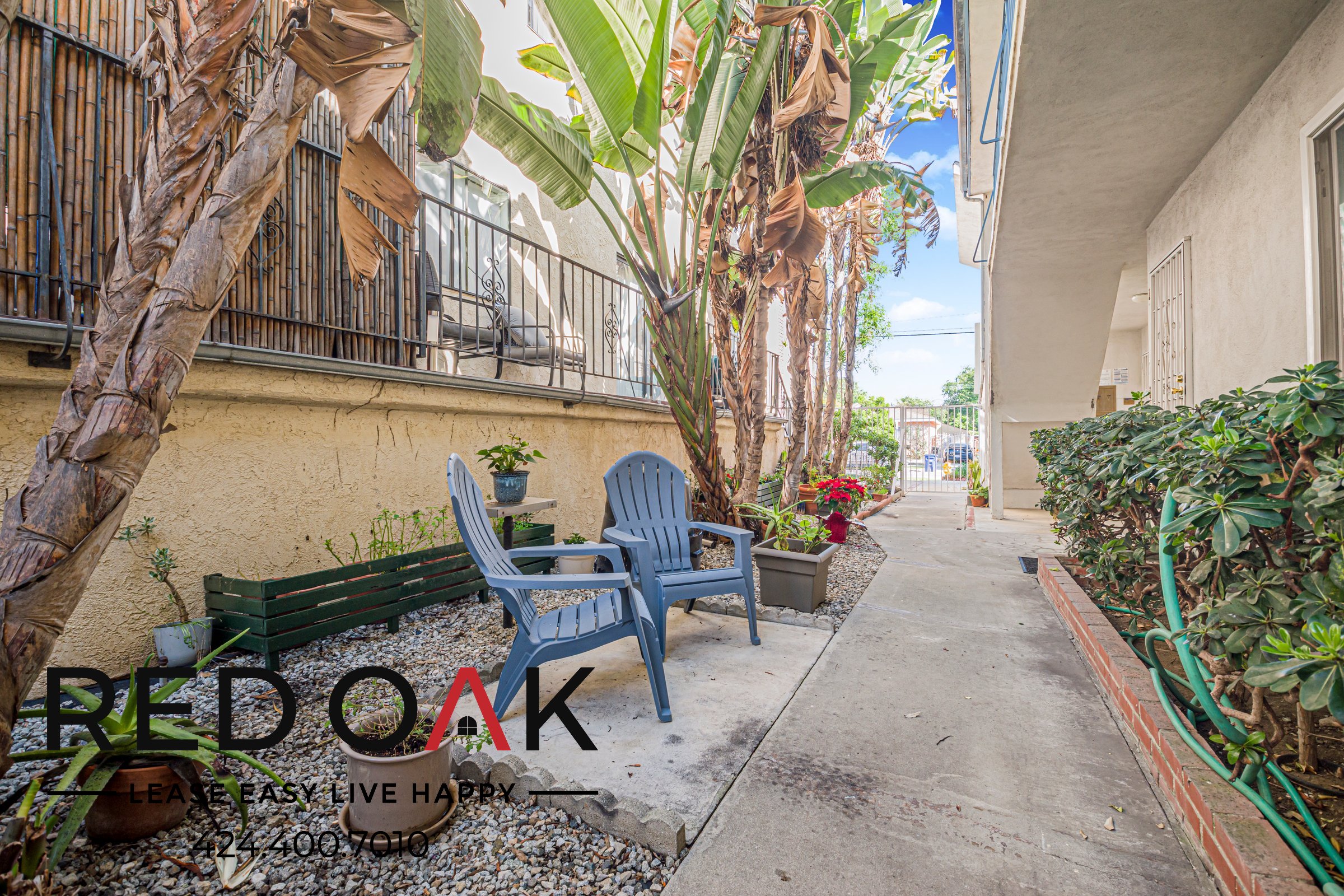 Los Angeles Condo: 4037 McLaughlin Avenue