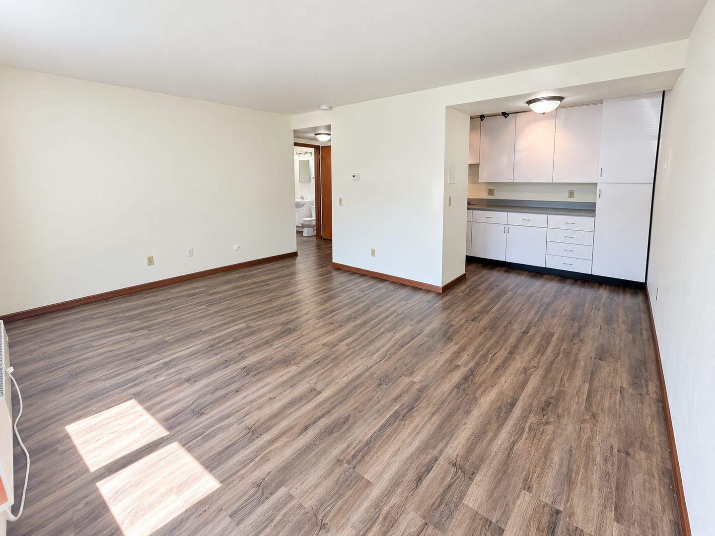 Madison Apartment: 1001 GILBERT Rd