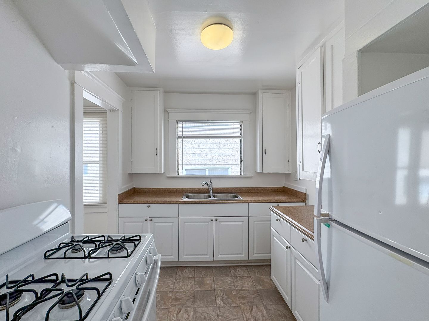 Los Angeles Condo: 338-340 1/2 S. Catalina St.