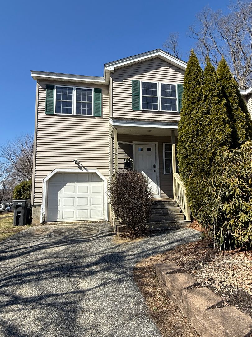 Haverhill House: 53 16th Ave