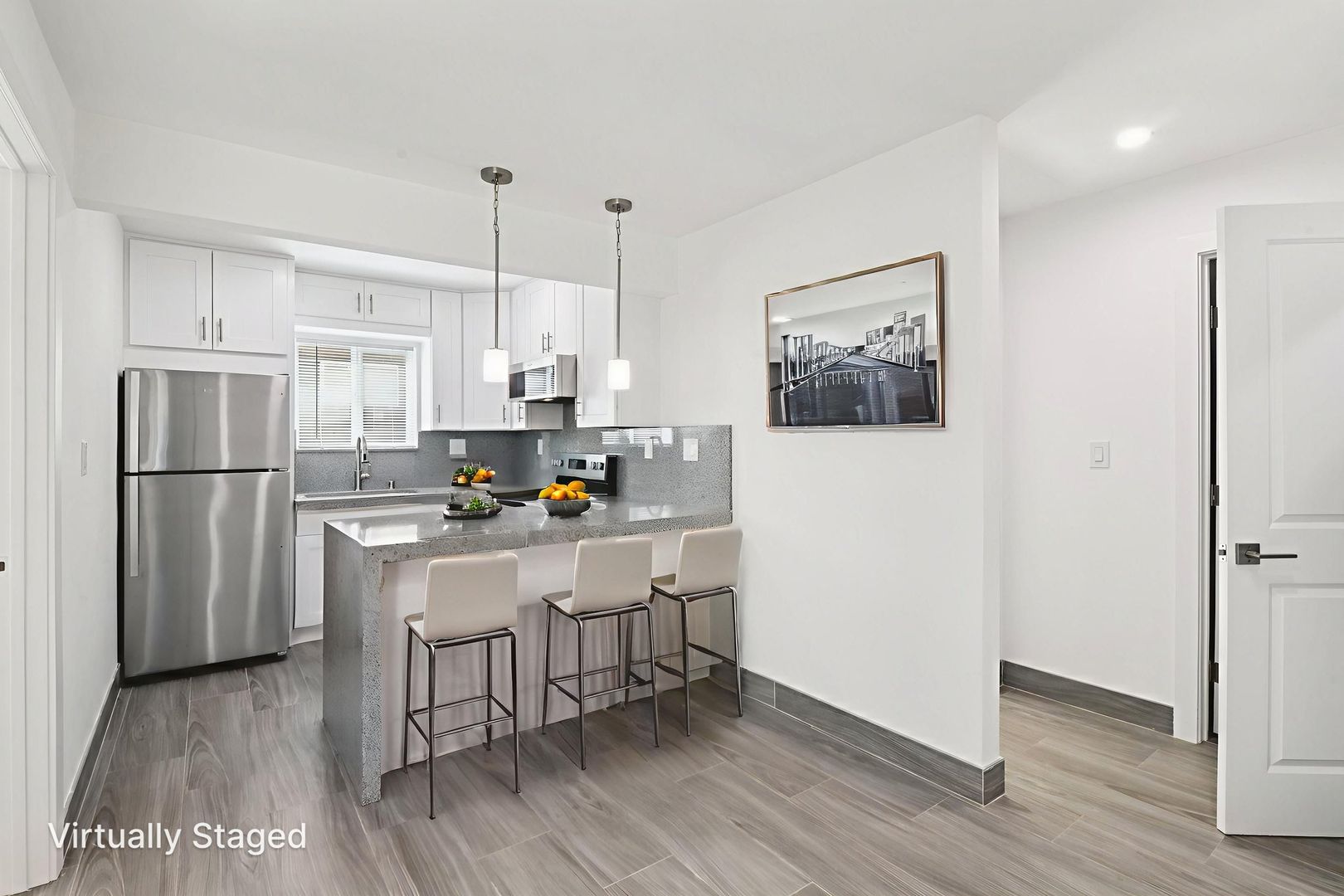 El Cajon Condo: 181 Ballantyne Street