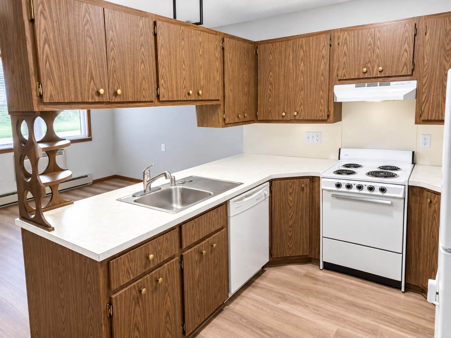 Sun Prairie Apartment: 617 Chase Blvd