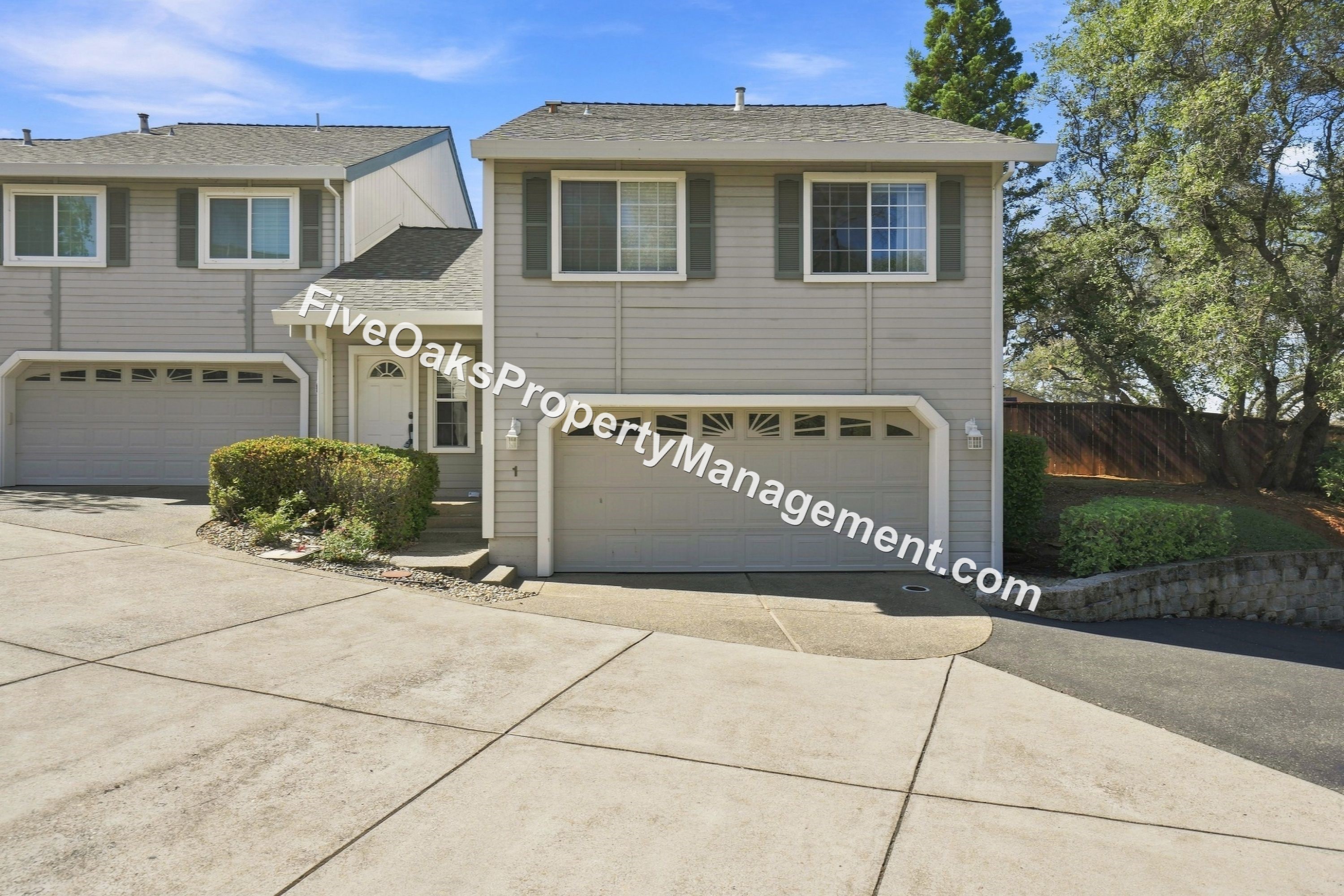 Cameron Park Townhome: 3080 Cambridge Road- 1
