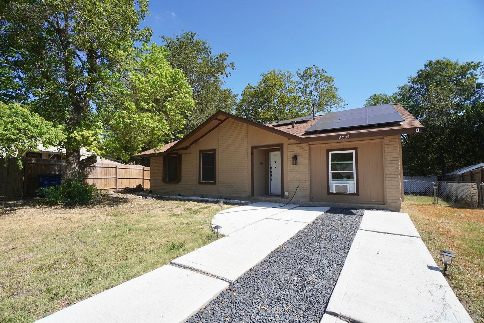 Austin House: 6705 Rockridge Court