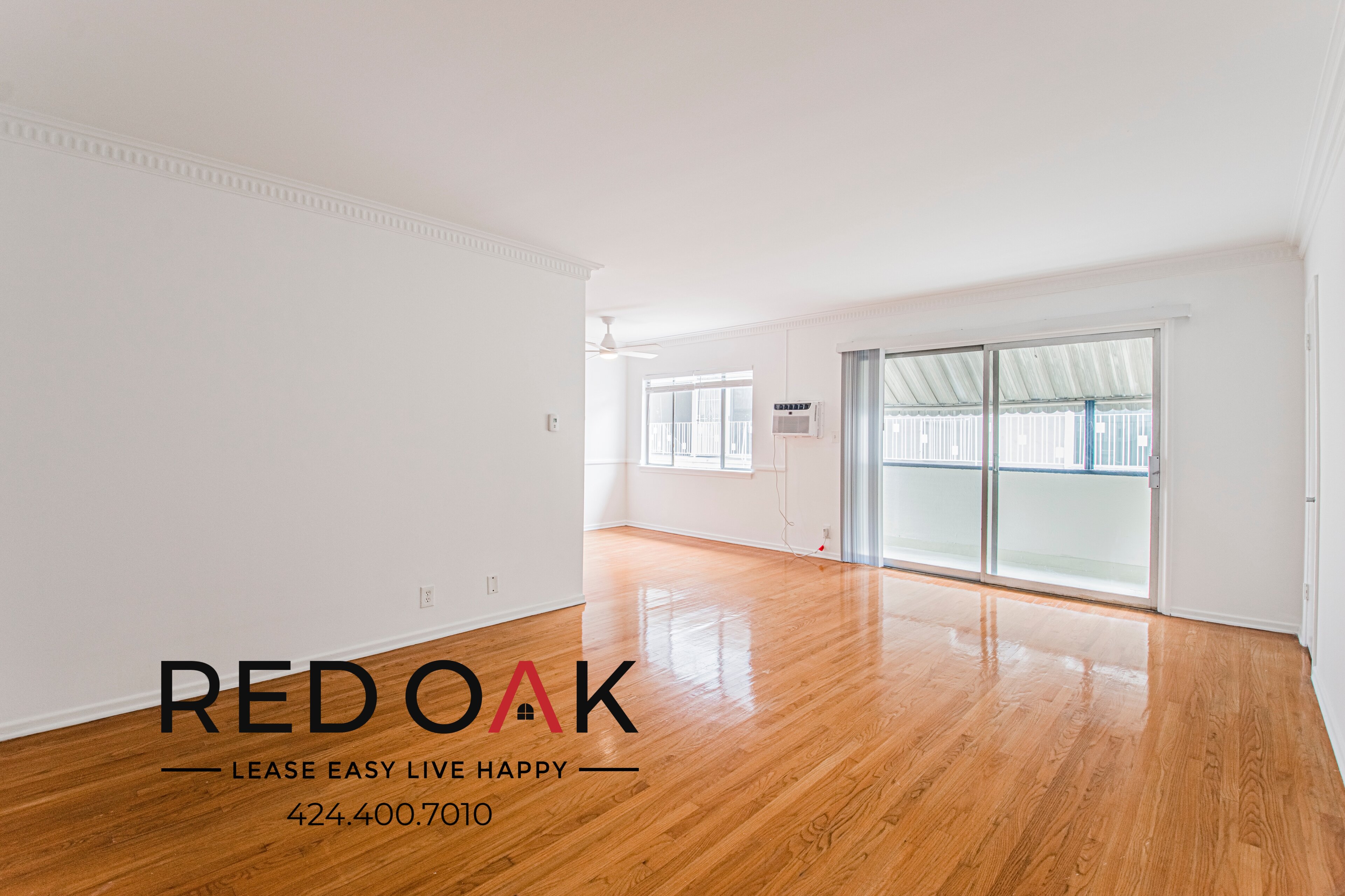 Los Angeles Condo: 129 North Hayworth Avenue
