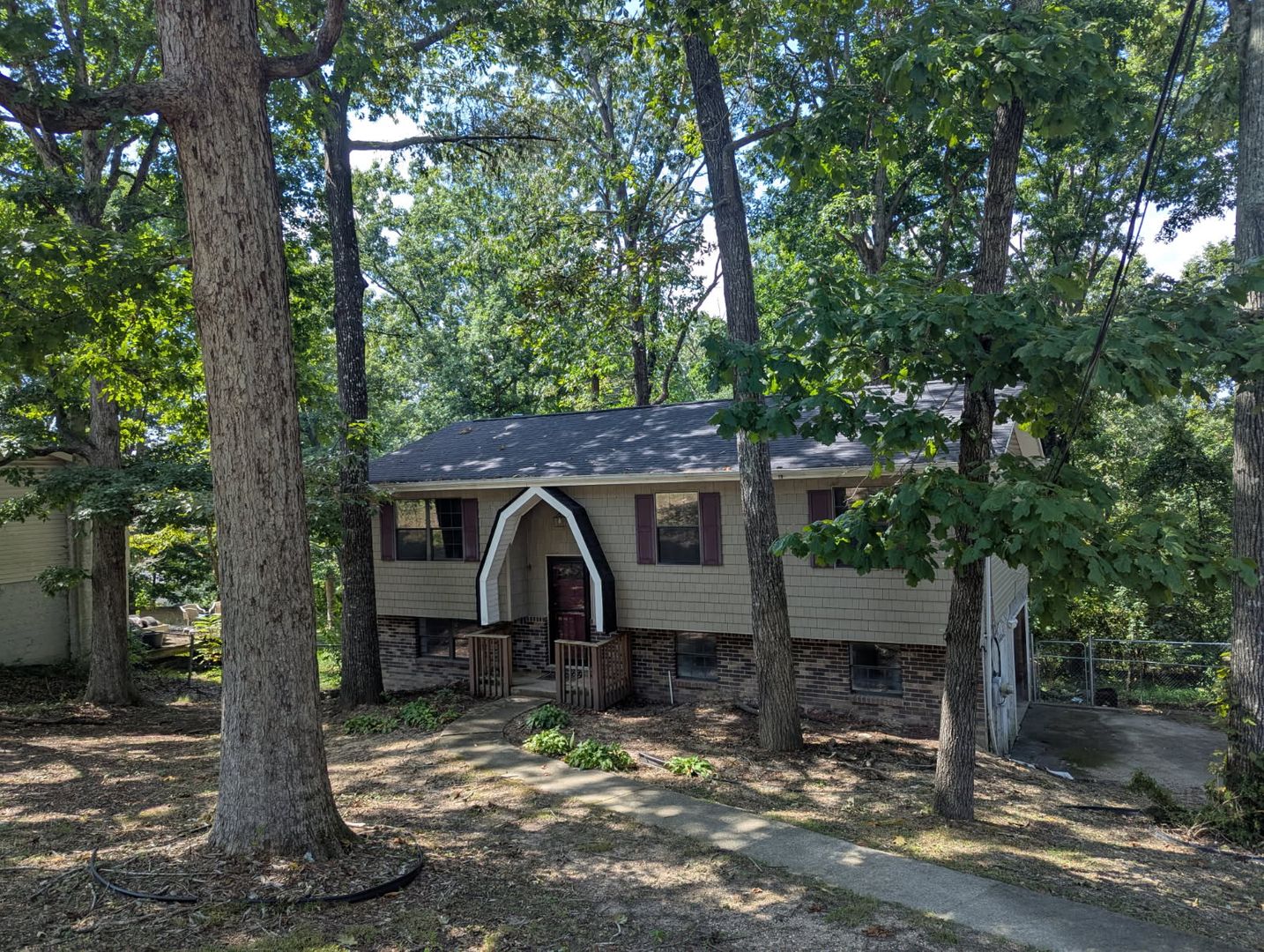 Soddy Daisy House: 1605 Wendy Circle