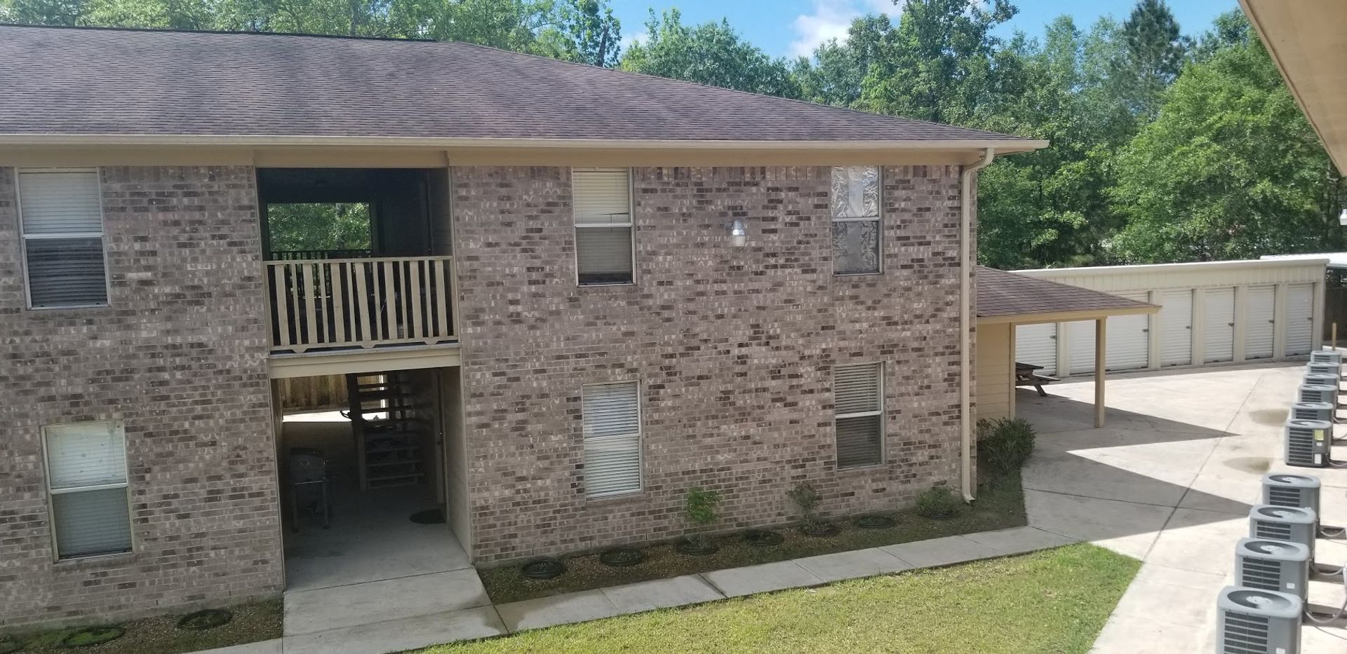 ORANGE Apartment: 7071 S BILBO Rd