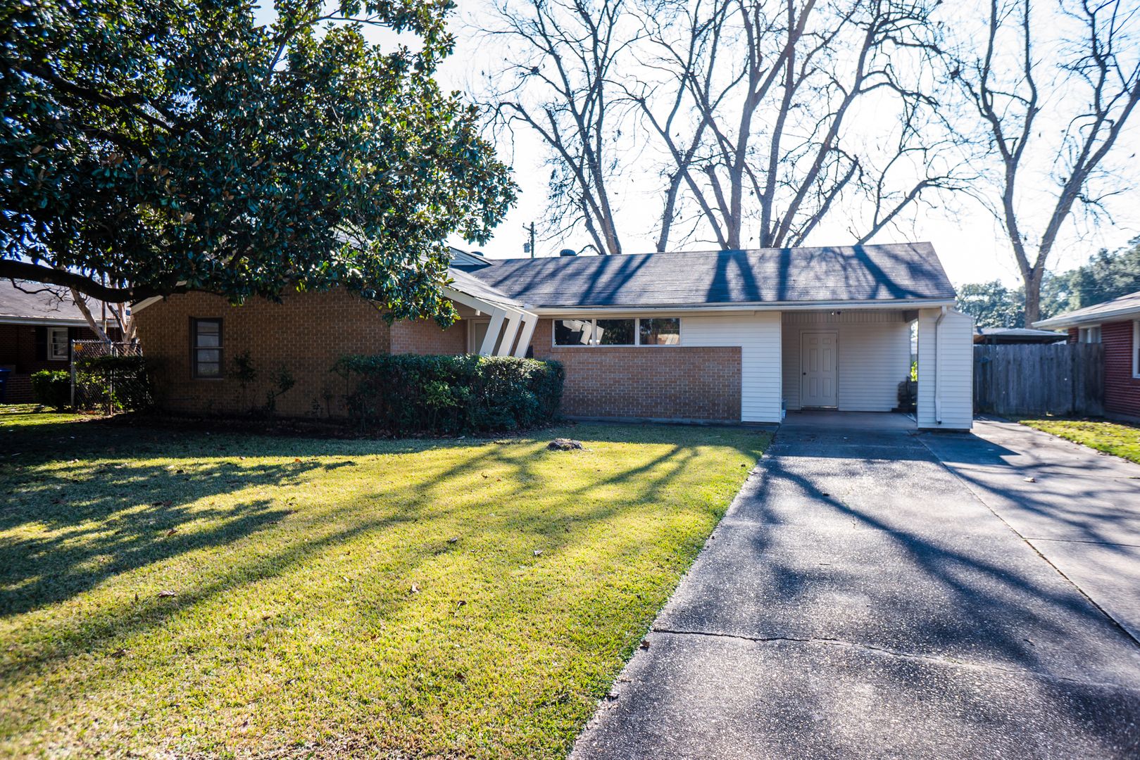 Shreveport House: 825 Cardinal Street