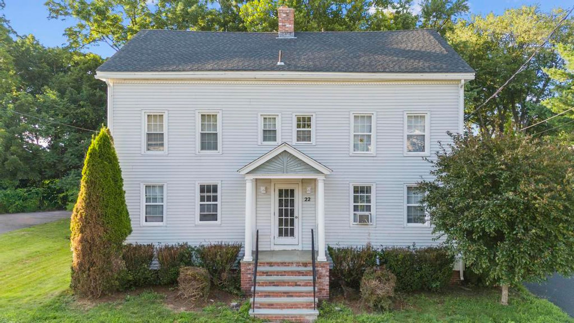 Tariffville Condo: 22 Winthrop St