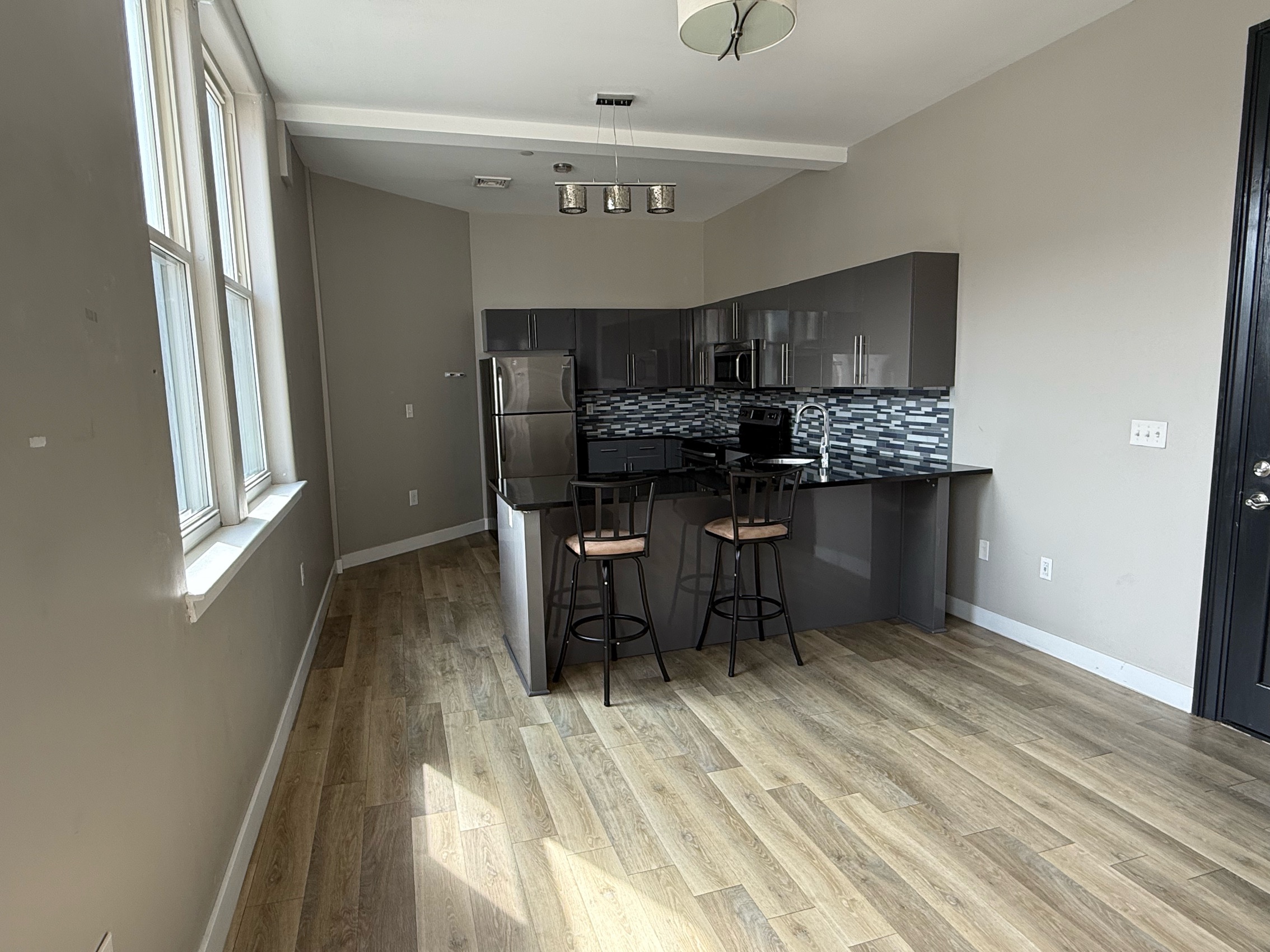 New Britain Condo: 99 W Main St