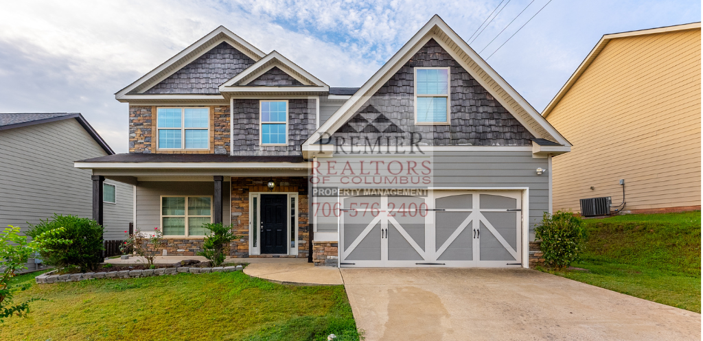 Phenix City House: 2609 5th St