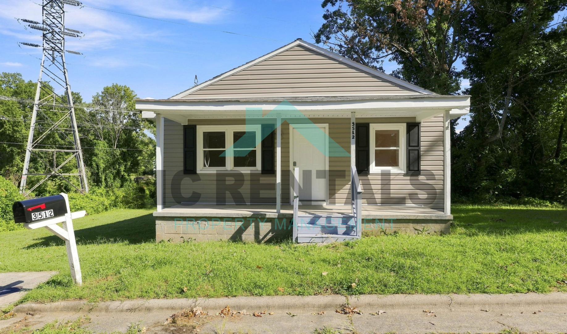 Greensboro House: 3512 Clymer St