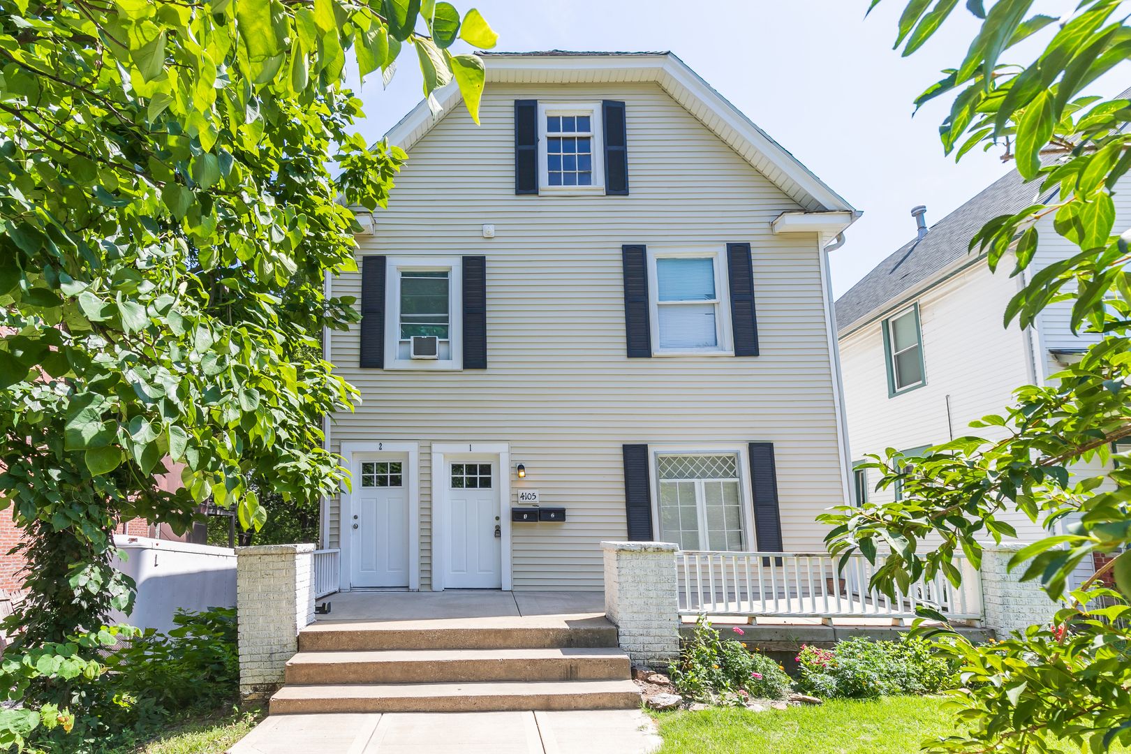 Kansas City House: 4105 Oak St
