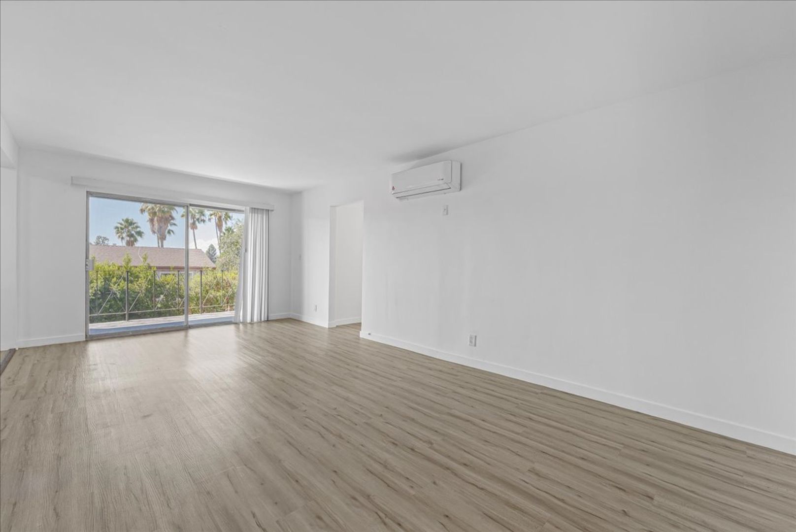 Los Angeles Condo: 376 N. Avenue 57