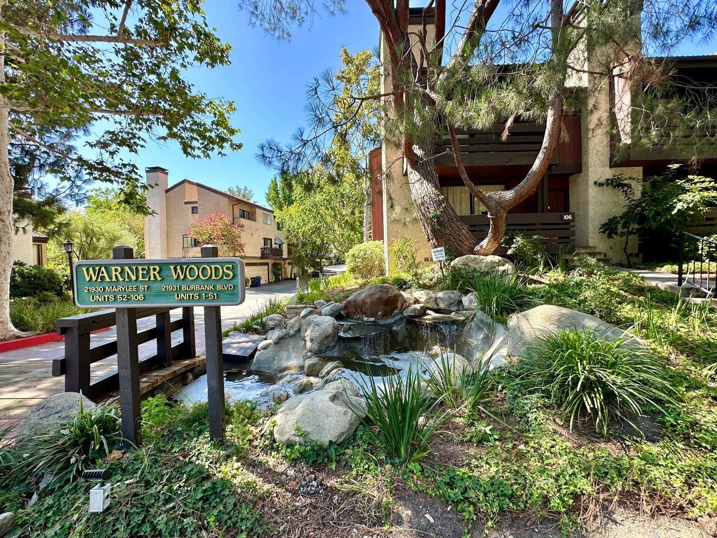 Woodland Hills House: 21930 Marylee Street