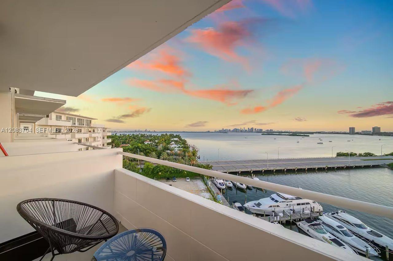 North Bay Village Condo: 7904 West Dr # 1016, North Bay Village FL 33141