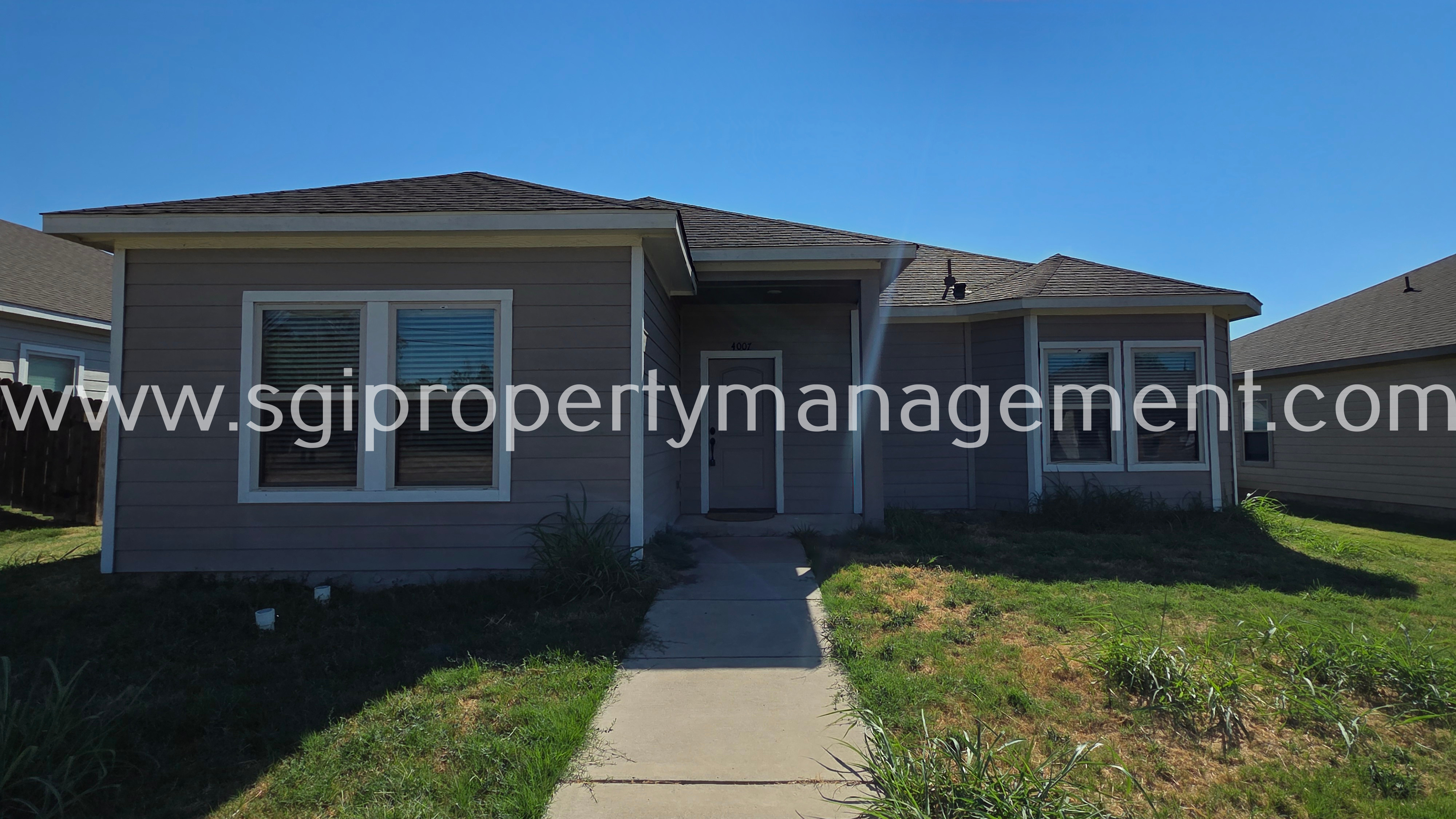 Greenville House: 4007 Wellington St