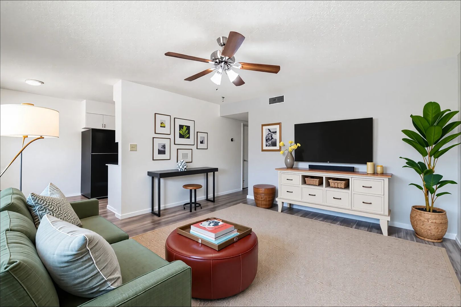 Van Buren Condo: Baldwin Street Apt.