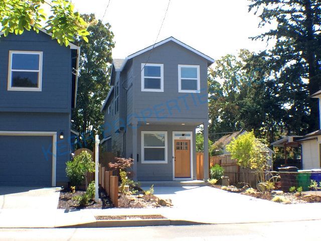 Portland House: 4922 SE 65th Ave.