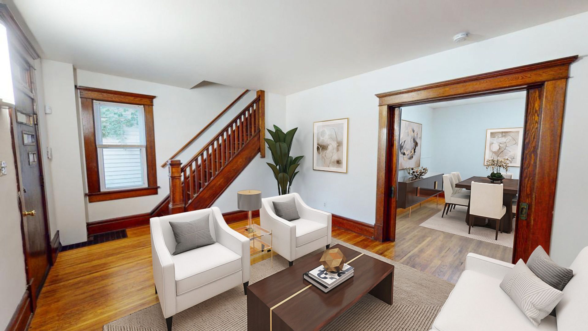 Columbus House: 163 East Maynard Avenue