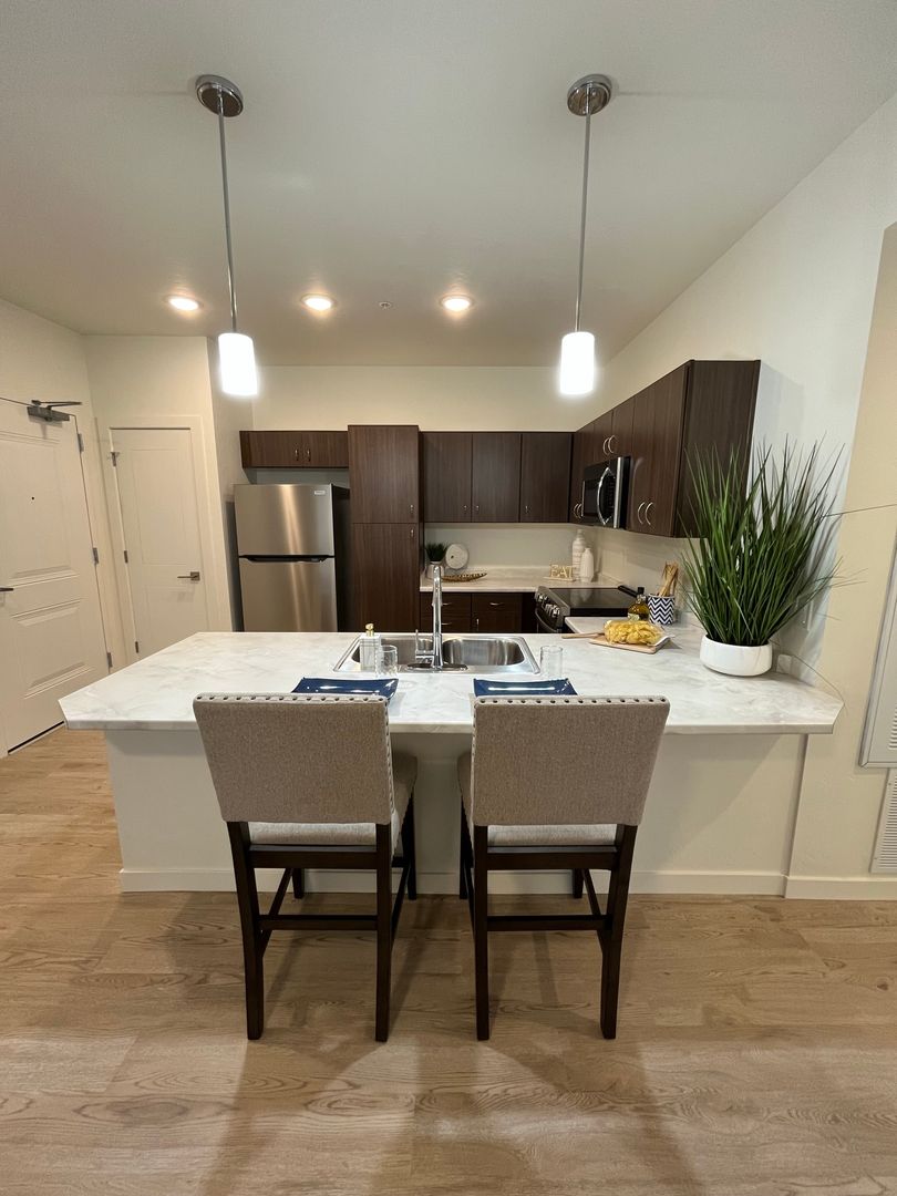 Caldwell Condo: 4617 Lexington Sky Lane