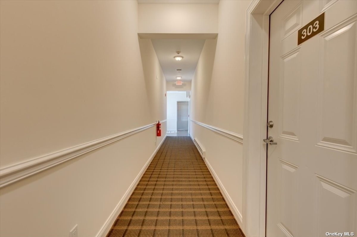 Westbury Condo: 157 Post Ave
