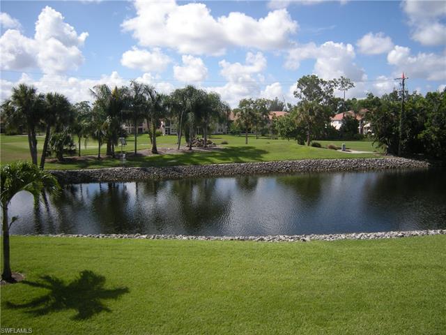 Naples Condo: 200 Forest Lakes Blvd