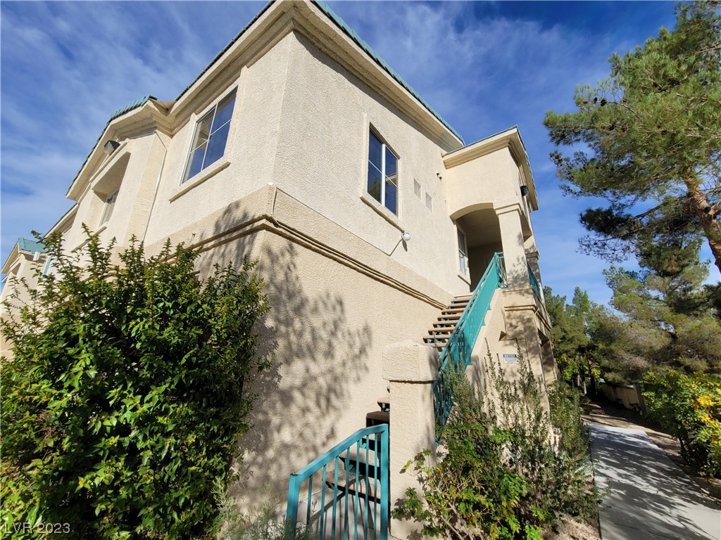 Las Vegas Condo: 5155 West Tropicana Ave