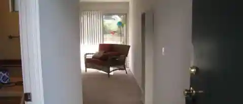 San Clemente Condo: 112 Avenida Pelayo